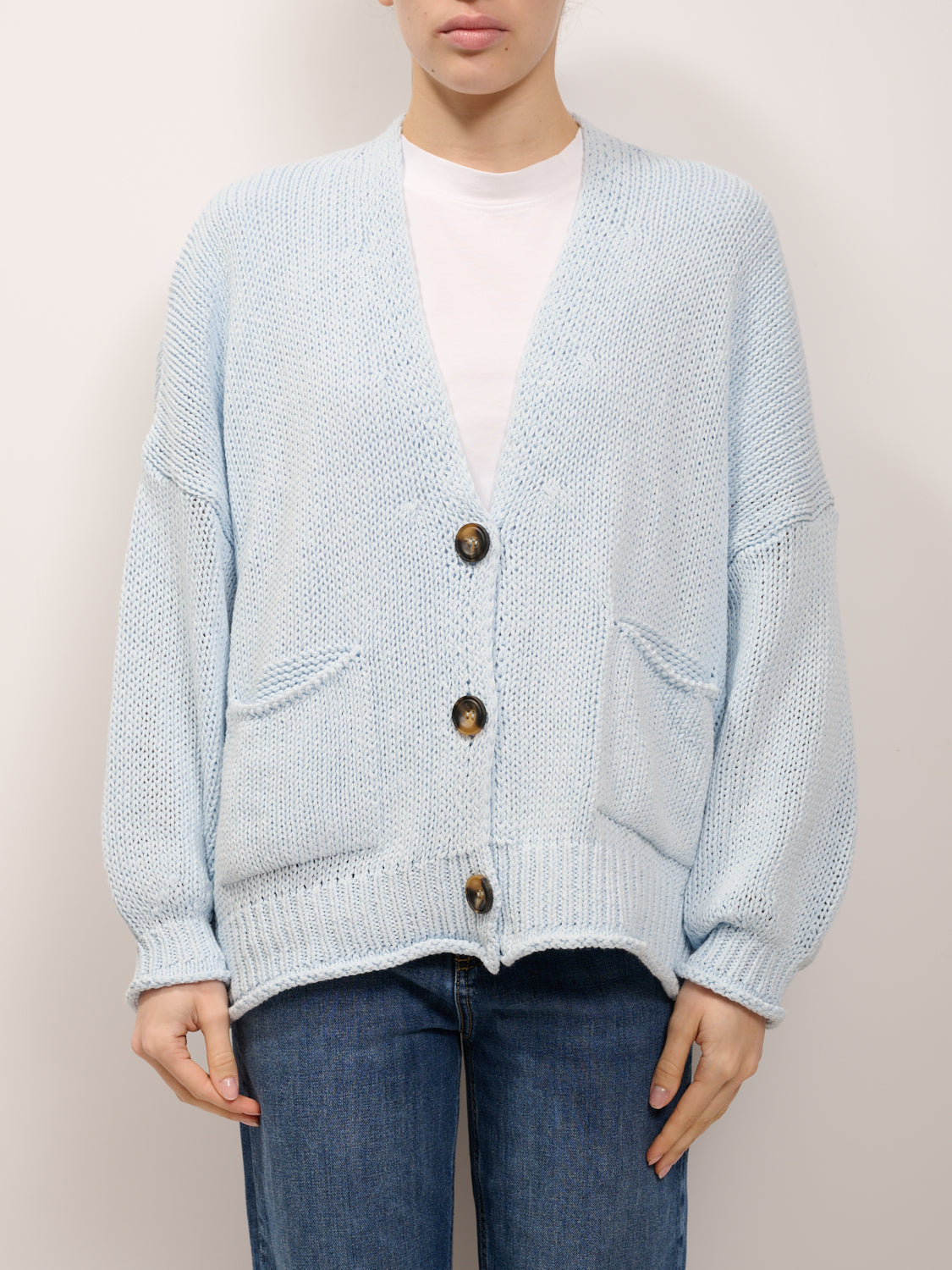 vicolo-cardigan-tasche-bottoni-celeste