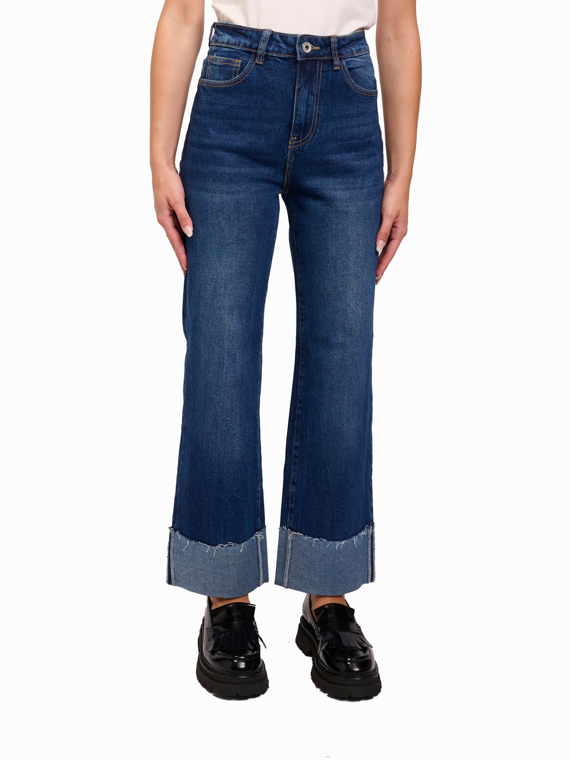 HASHTAG JEANS CON RISVOLTO DENIM