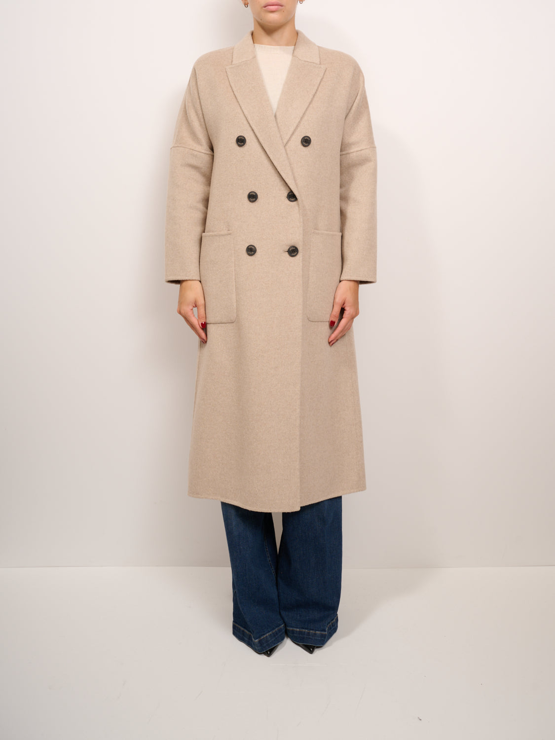 CAPPOTTI DONNA ELEGANTI E CALDI visual data 3